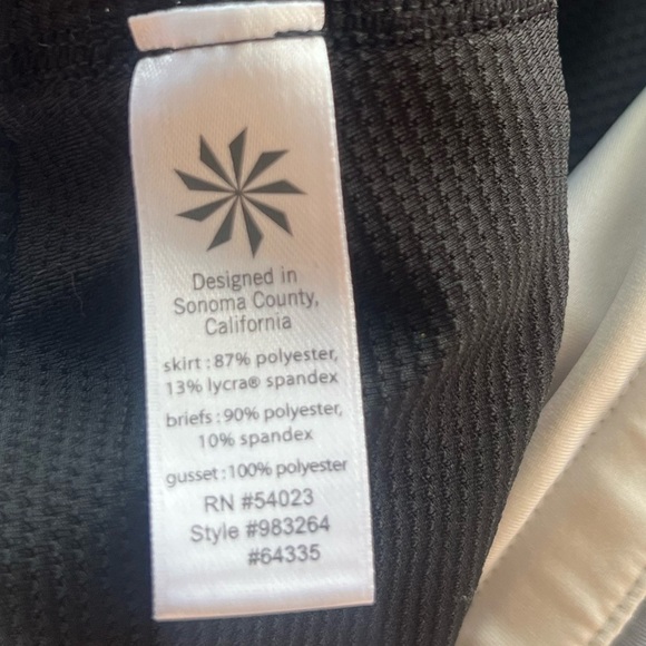 Athleta Swagger Fly By Striped Skort Skirt Small - Picture 7 of 7